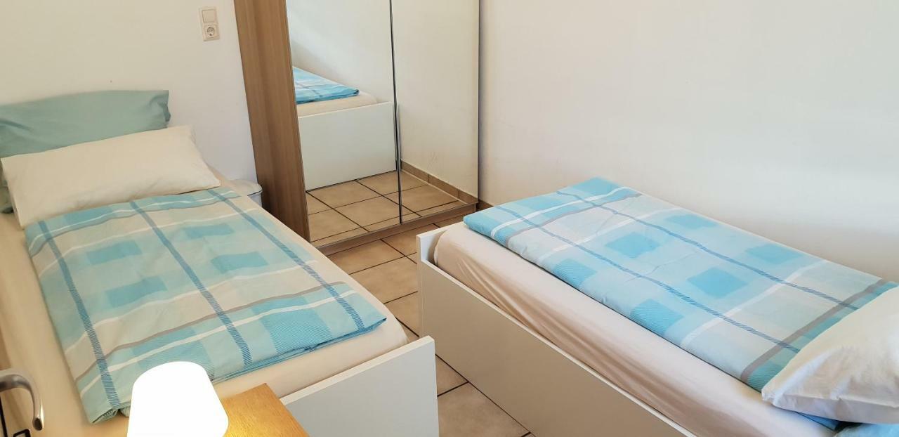 Flats-4U - Cosy, Quite & Clean Apartments In The City บอนน์ ภายนอก รูปภาพ